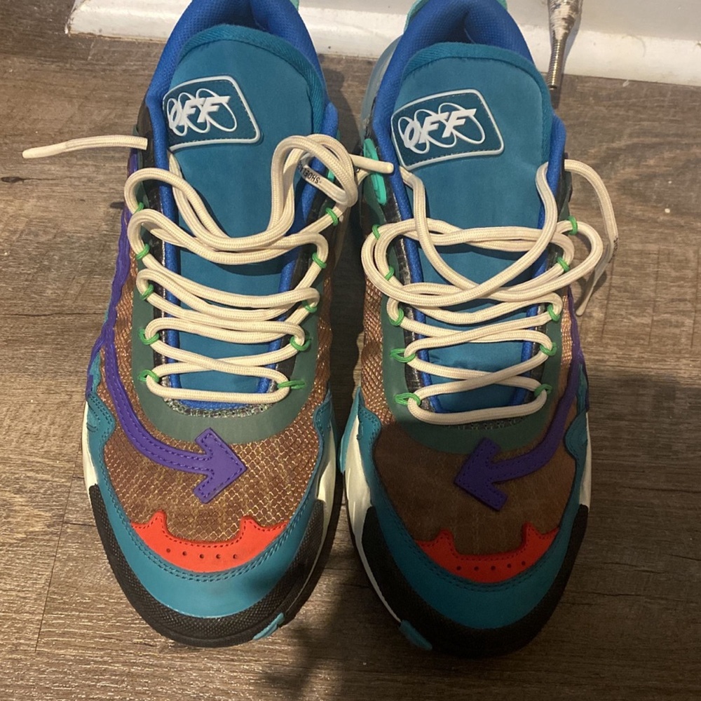 Worn twice Off-white sneakers